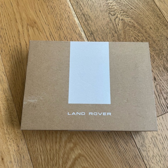 Land Rover Landrover Genuine Key Ring Keychain Set - Picture 2 of 10